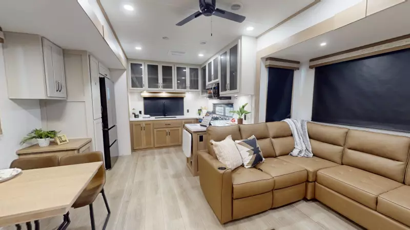 3870HBRK Floorplan Main Room